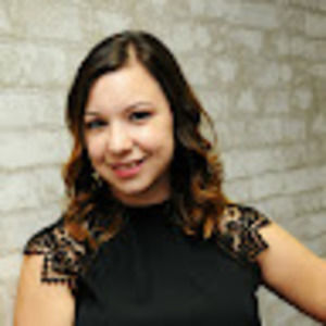 Meet your Posher, Mayra